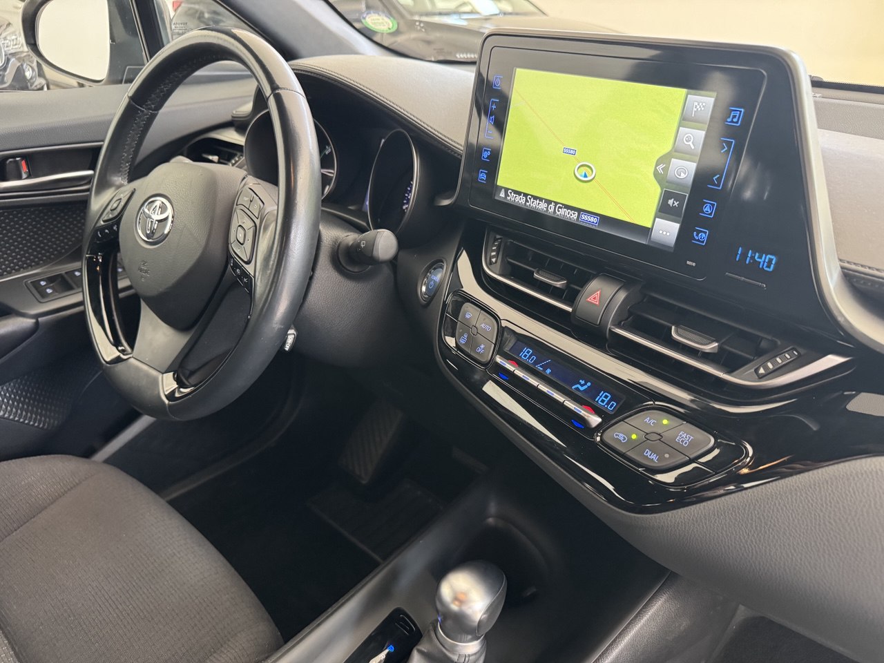 TOYOTA C-HR 1.8 STYLE