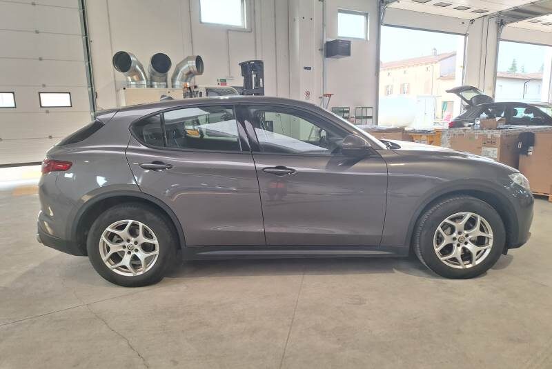 ALFA ROMEO STELVIO 2.2. 190 Q4