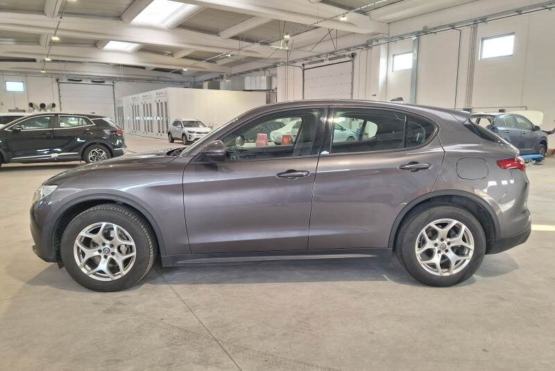 ALFA ROMEO STELVIO 2.2. 190 Q4