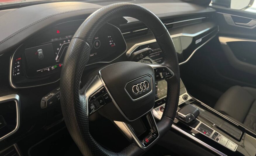 AUDI RS6 AVANT