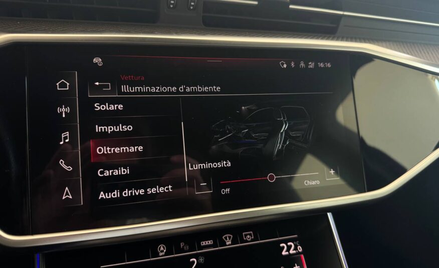 AUDI RS6 AVANT