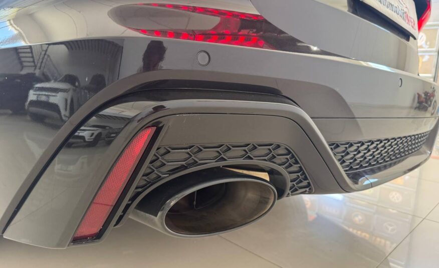 AUDI RS6 AVANT