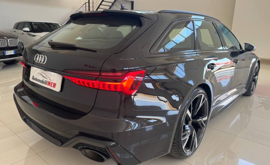 AUDI RS6 AVANT
