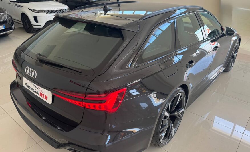 AUDI RS6 AVANT