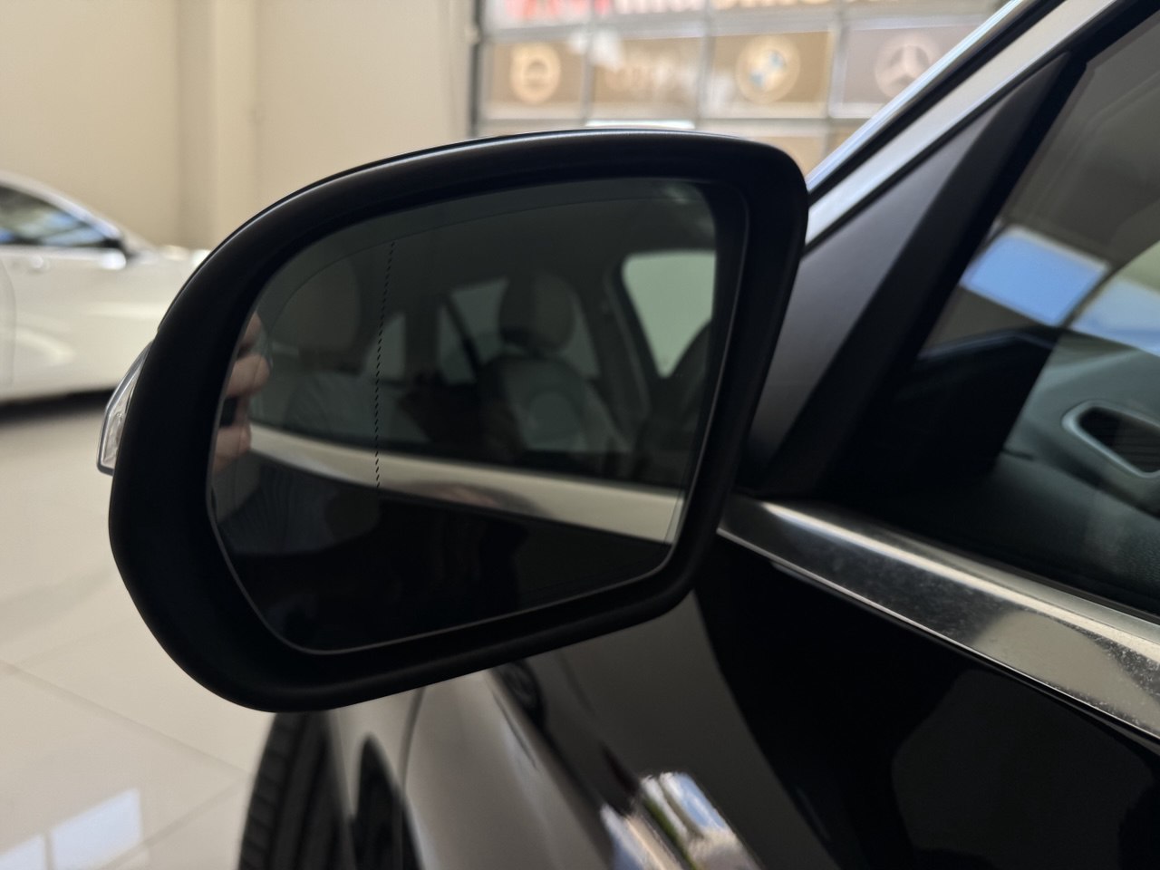 MERCEDES-BENZ GLC 200 PREMIUM 4MATIC