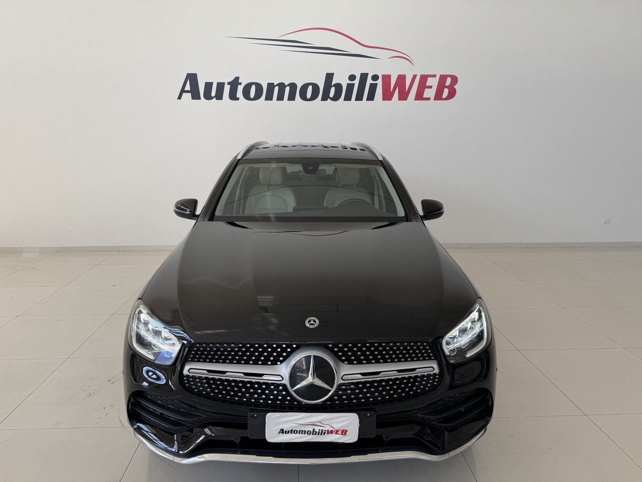 MERCEDES-BENZ GLC 200 PREMIUM 4MATIC
