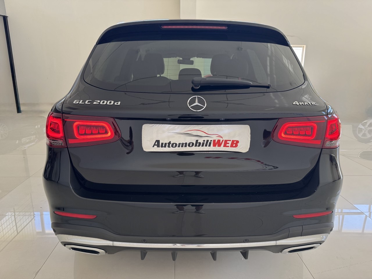 MERCEDES-BENZ GLC 200 PREMIUM 4MATIC