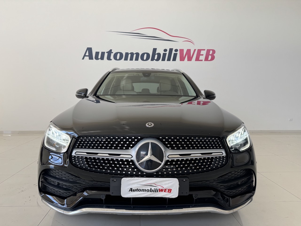 MERCEDES-BENZ GLC 200 PREMIUM 4MATIC
