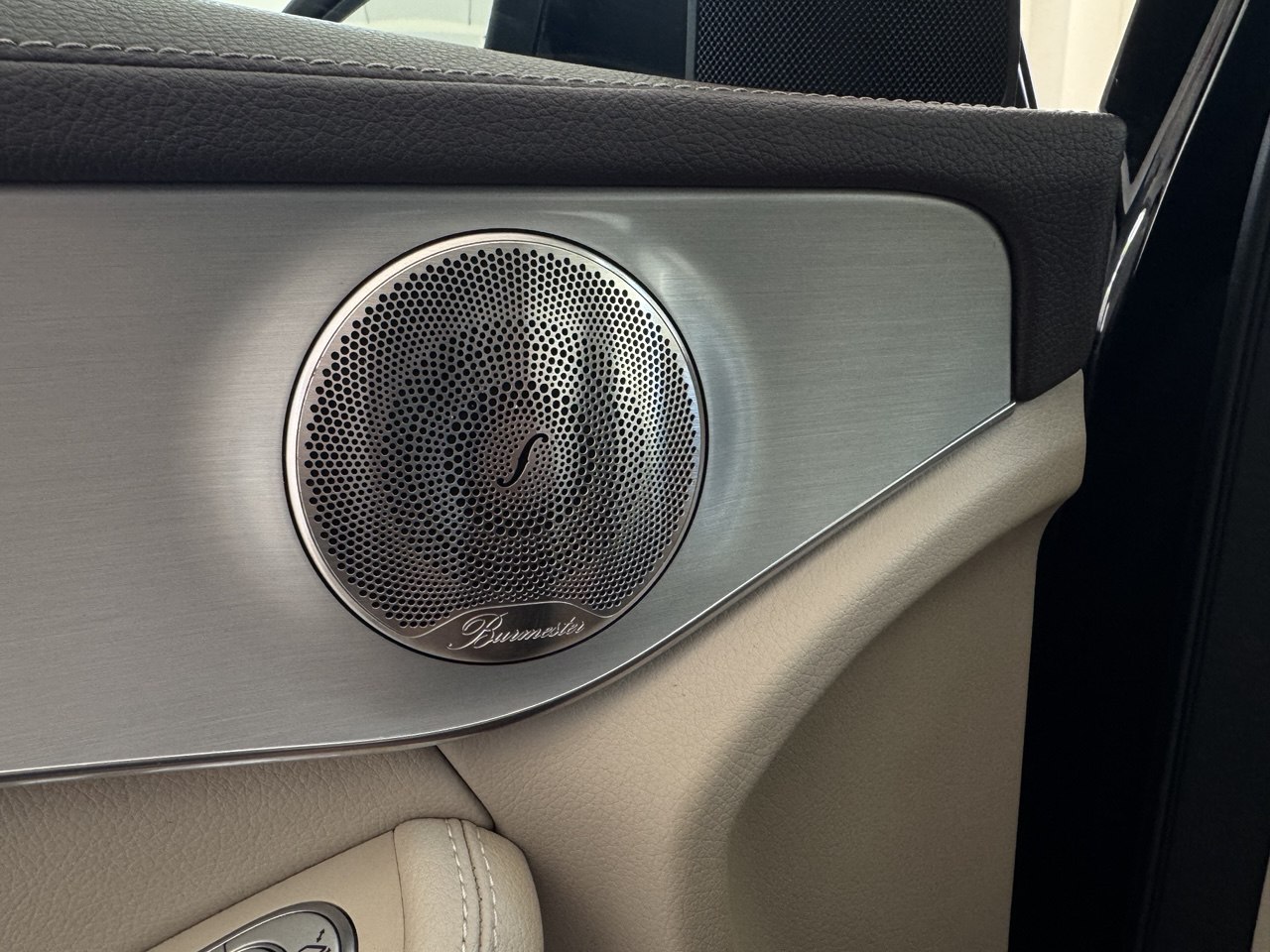 MERCEDES-BENZ GLC 200 PREMIUM 4MATIC