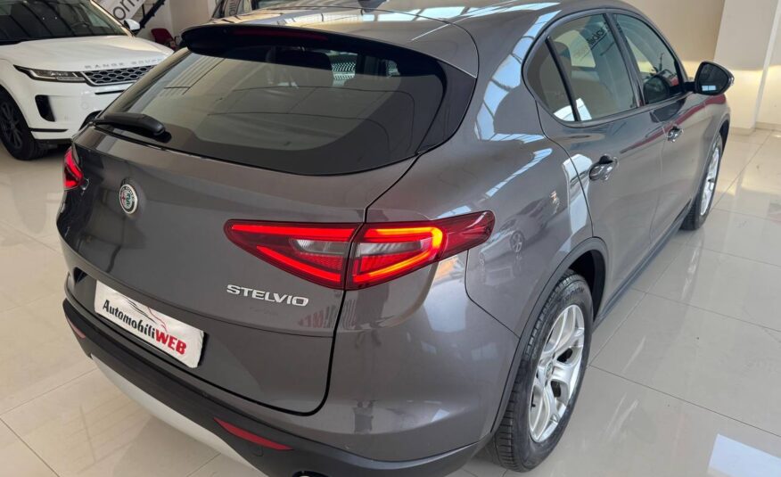 ALFA ROMEO STELVIO 2.2. 190 Q4