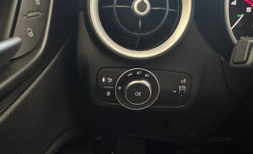ALFA ROMEO STELVIO 2.2. 190 Q4