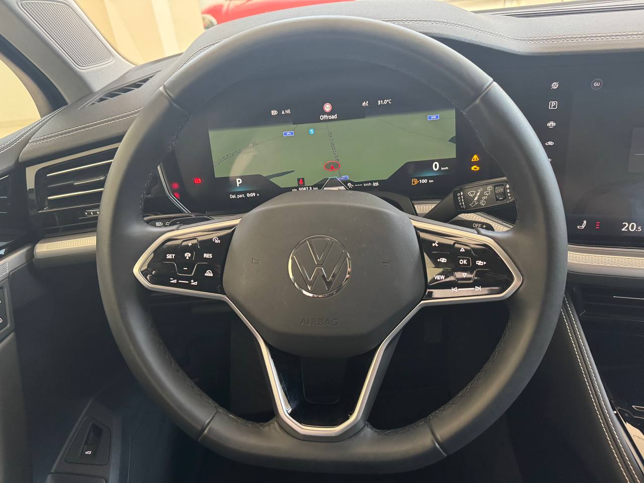 VOLKSWAGEN TOUAREG 3.0 231