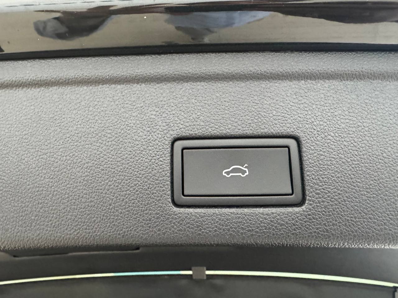 VOLKSWAGEN TOUAREG 3.0 231