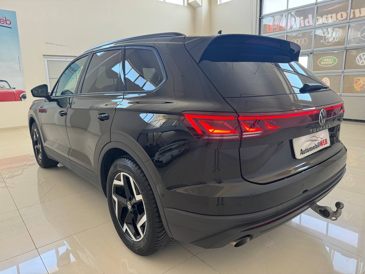 VOLKSWAGEN TOUAREG 3.0 231