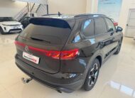 VOLKSWAGEN TOUAREG 3.0 231