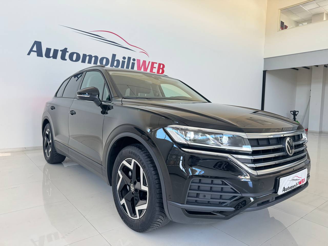 VOLKSWAGEN TOUAREG 3.0 231