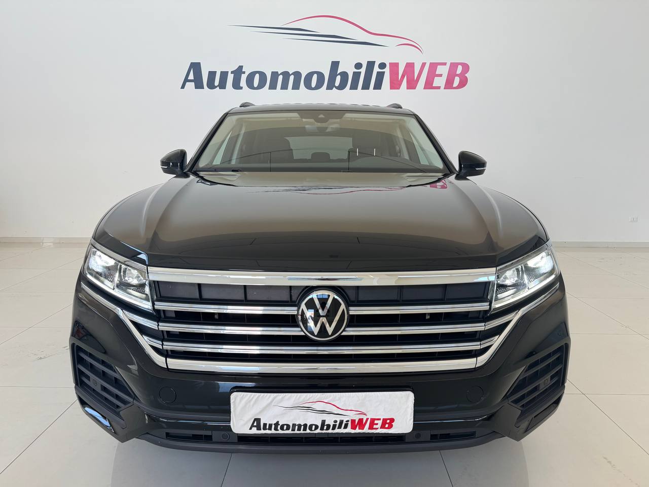 VOLKSWAGEN TOUAREG 3.0 231