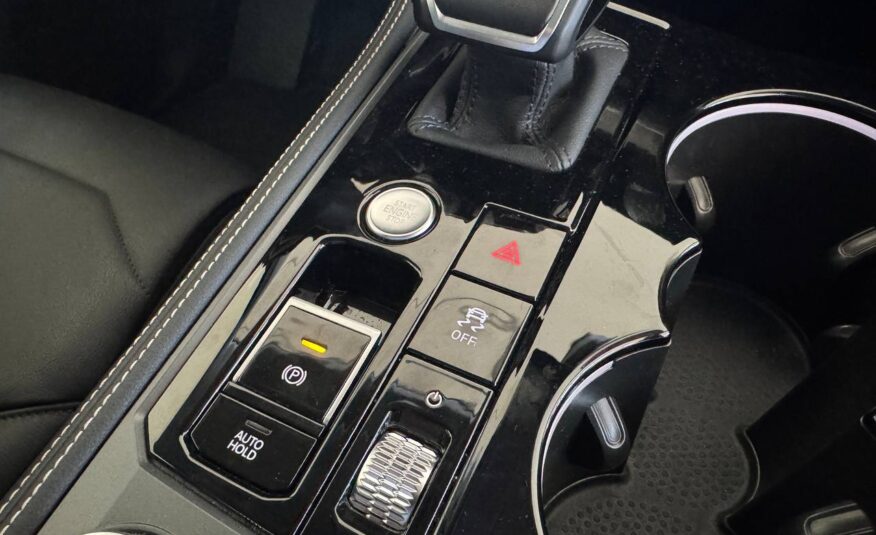 VOLKSWAGEN TOUAREG 3.0 231