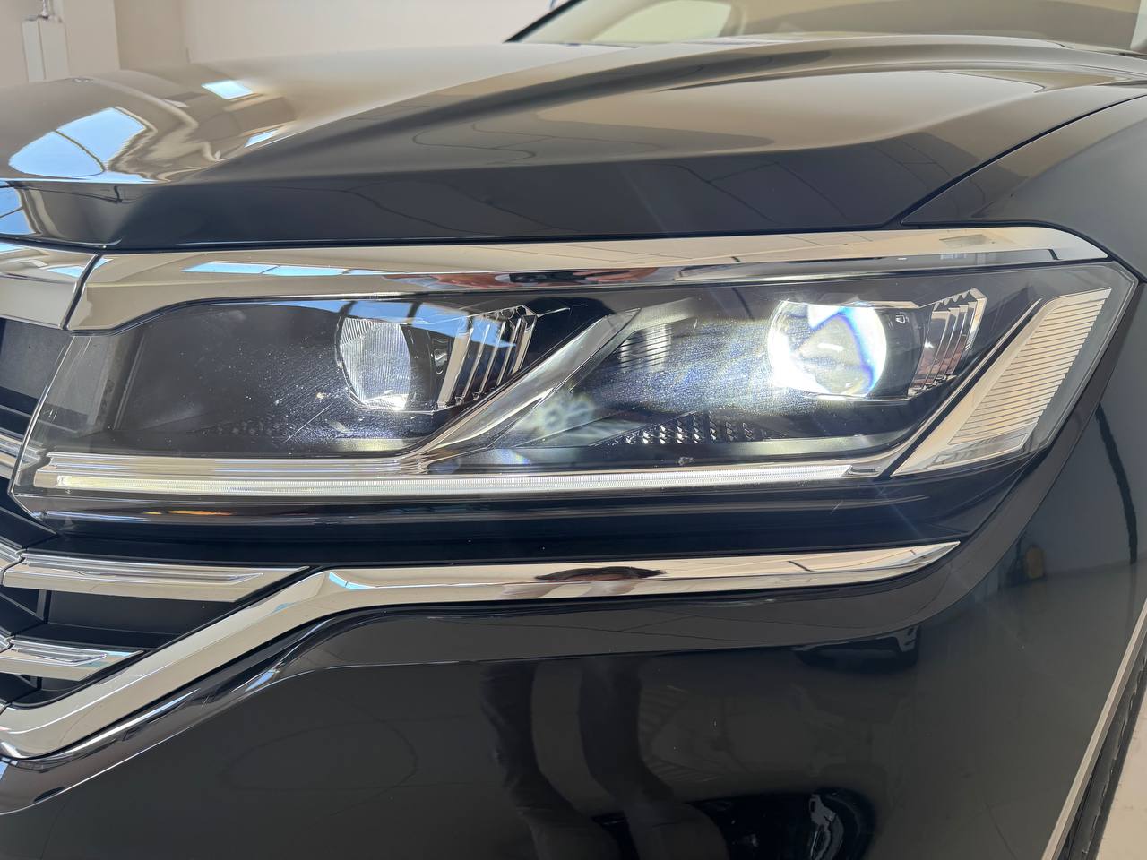 VOLKSWAGEN TOUAREG 3.0 231