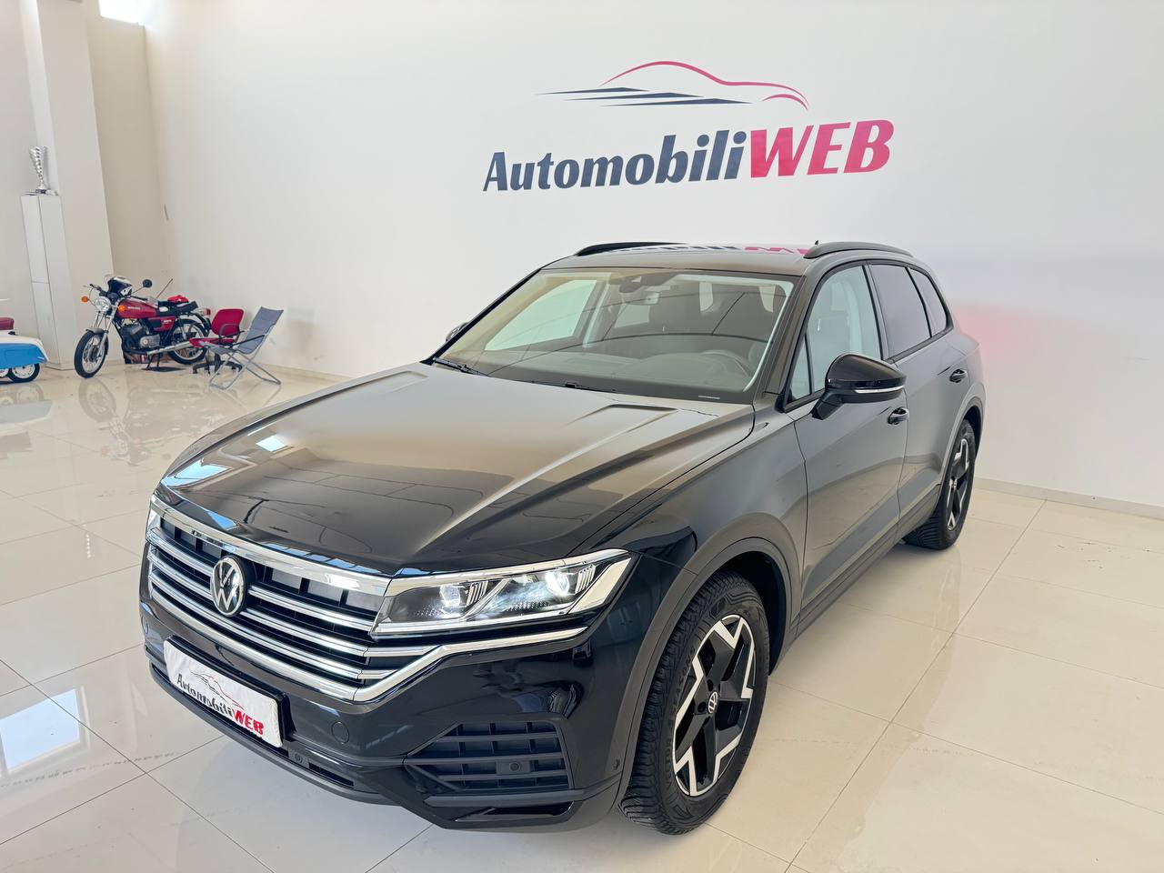 VOLKSWAGEN TOUAREG 3.0 231