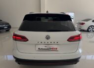 VOLKSWAGEN TOUAREG 3.0 231 BLACK STYLE