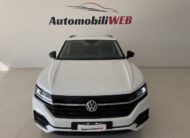 VOLKSWAGEN TOUAREG 3.0 231 BLACK STYLE
