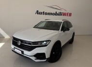 VOLKSWAGEN TOUAREG 3.0 231 BLACK STYLE