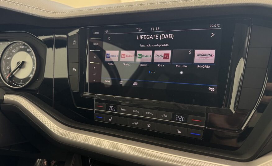 VOLKSWAGEN TOUAREG 3.0 231 BLACK STYLE