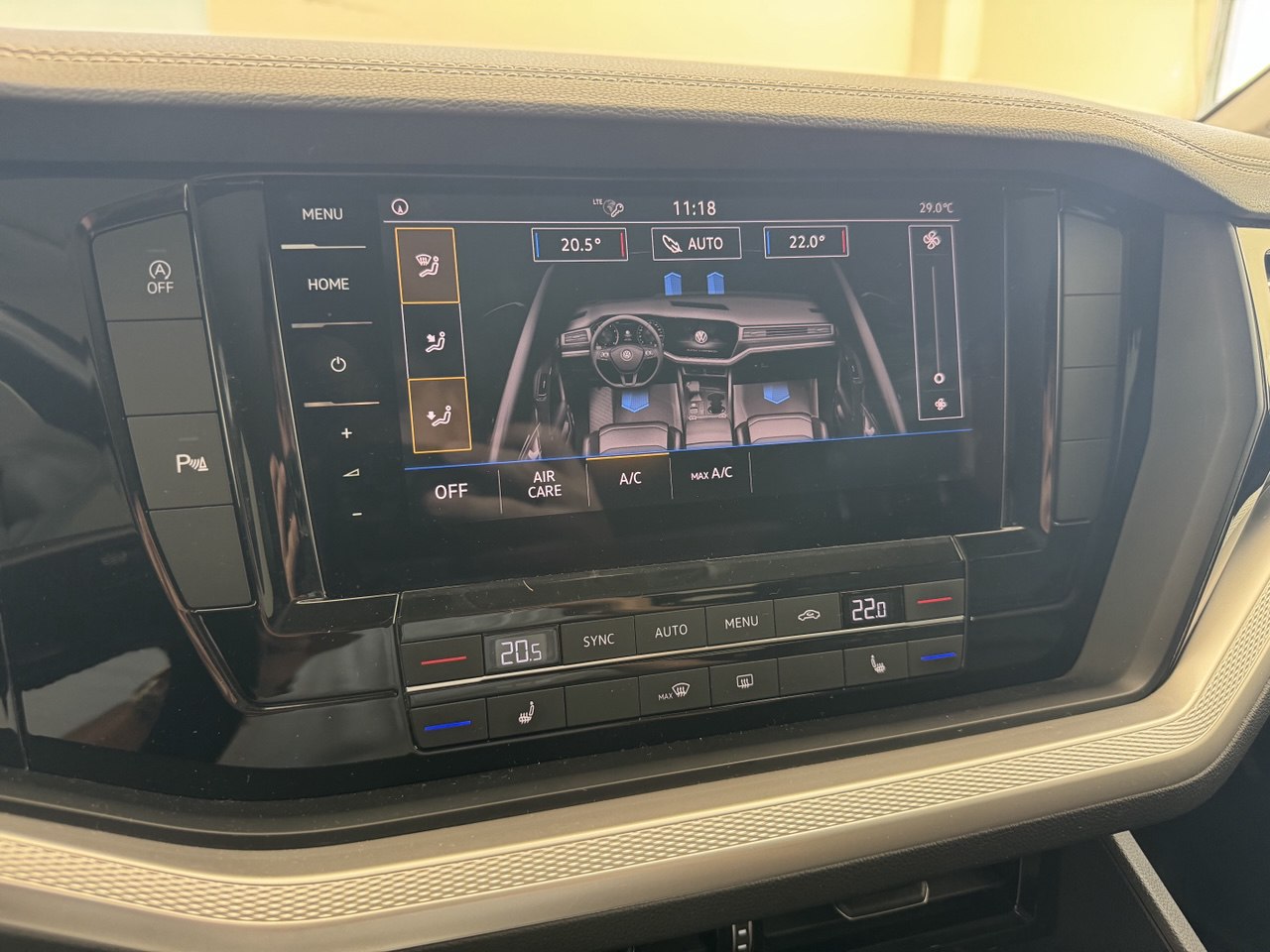 VOLKSWAGEN TOUAREG 3.0 231 BLACK STYLE