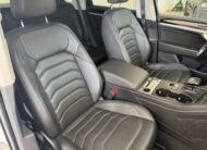 VOLKSWAGEN TOUAREG 3.0 231 BLACK STYLE