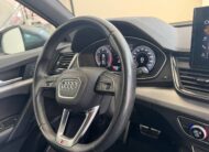 AUDI Q5 SPORTBACL S-LINE IDENTITY BLACK