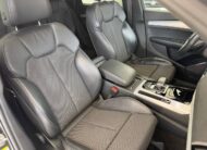 AUDI Q5 SPORTBACL S-LINE IDENTITY BLACK