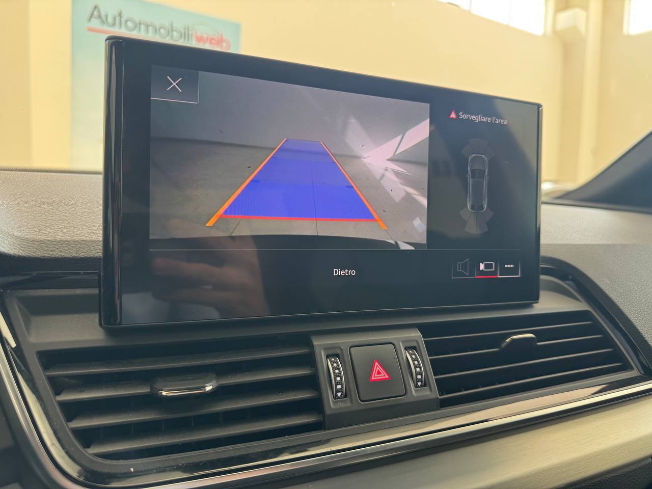 AUDI Q5 SPORTBACL S-LINE IDENTITY BLACK