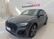 AUDI Q5 SPORTBACL S-LINE IDENTITY BLACK