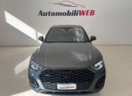 AUDI Q5 SPORTBACL S-LINE IDENTITY BLACK