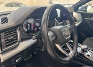 AUDI Q5 SPORTBACL S-LINE IDENTITY BLACK