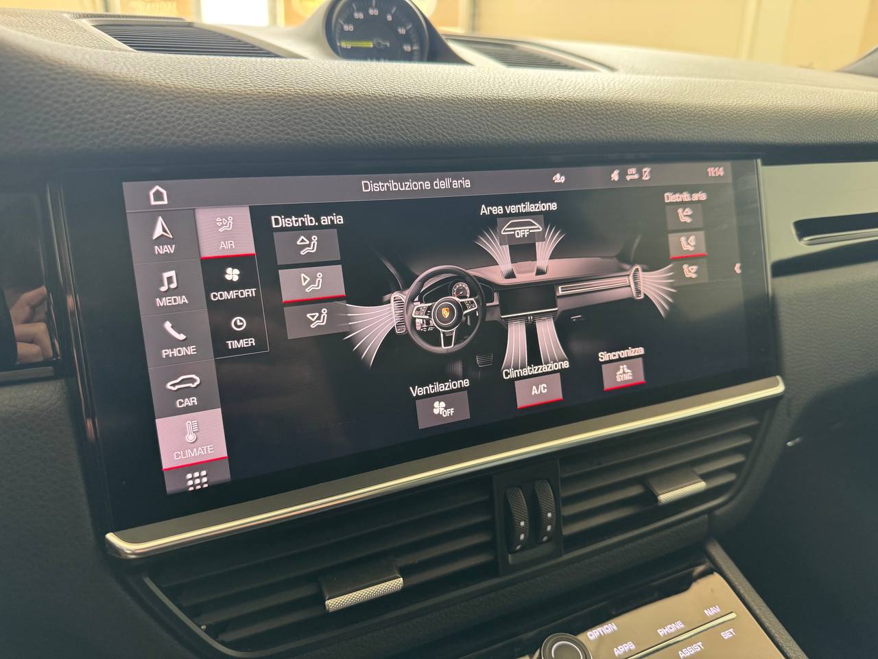 PORSCHE CAYENNE COUPE’ E-HYBRID