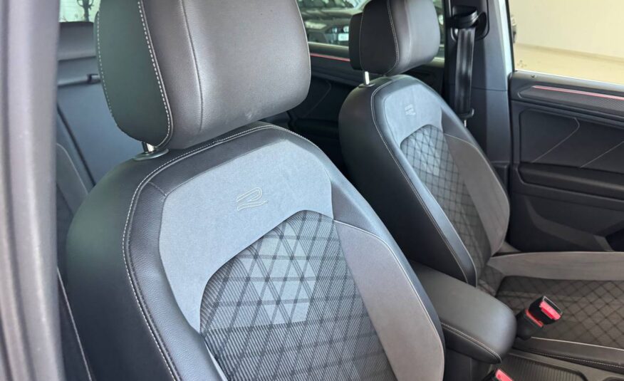 VOLKSWAEN TIGUAN R-LINE
