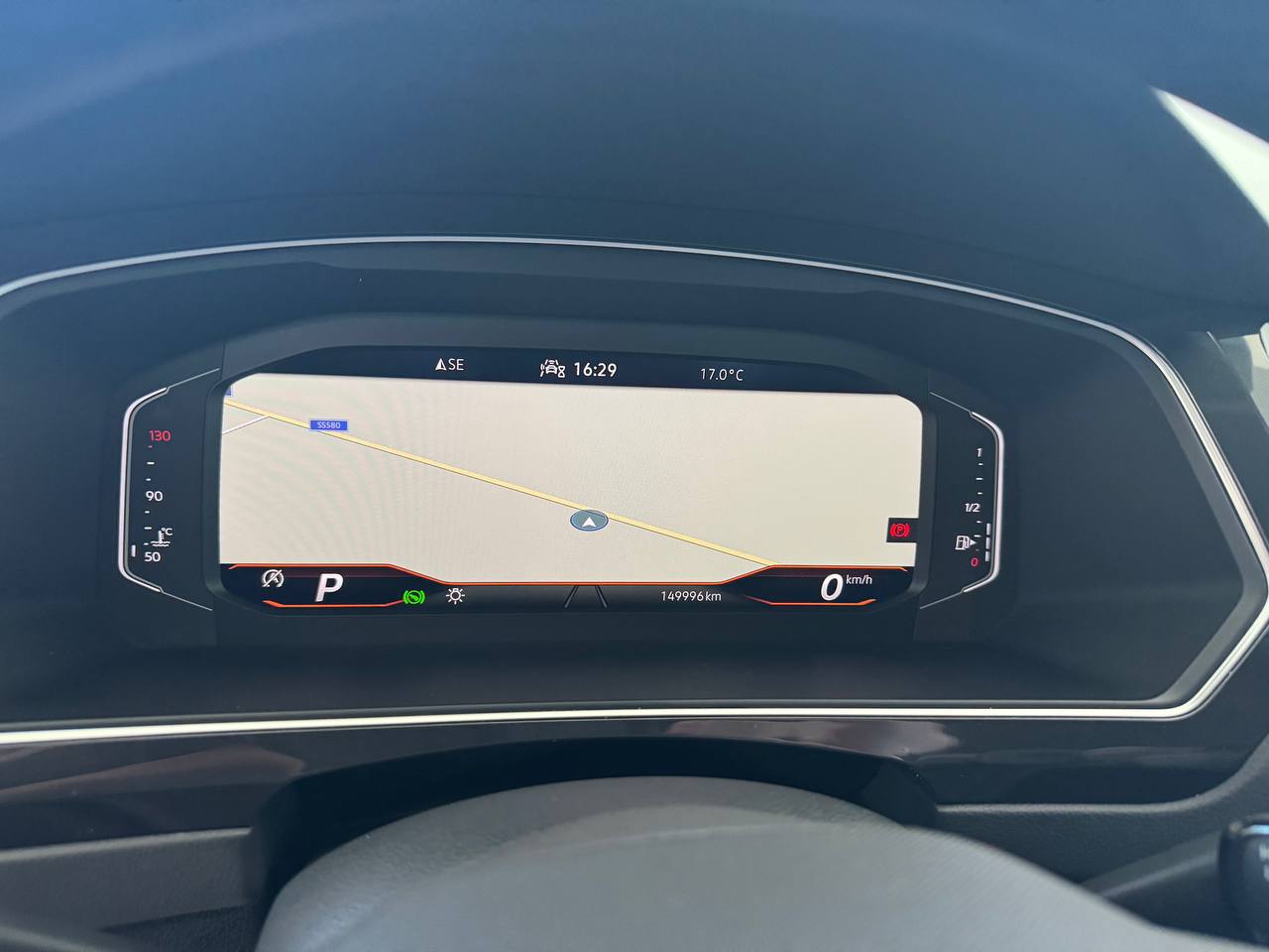 VOLKSWAEN TIGUAN R-LINE