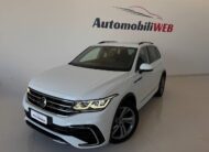 VOLKSWAEN TIGUAN R-LINE
