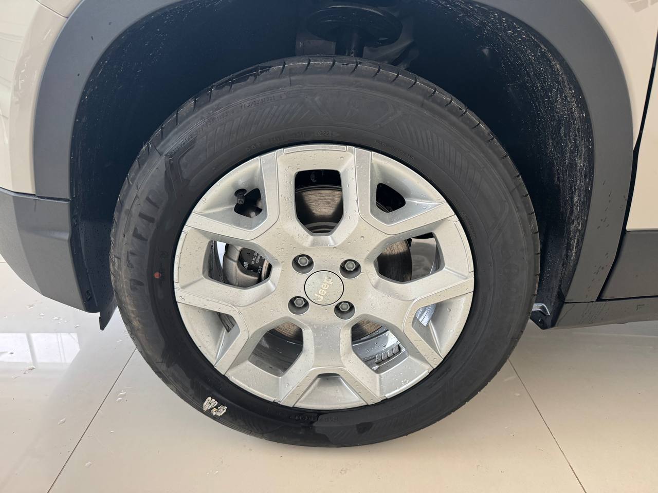 JEEP AVENGER ATTITUDE HYBRID KM.0