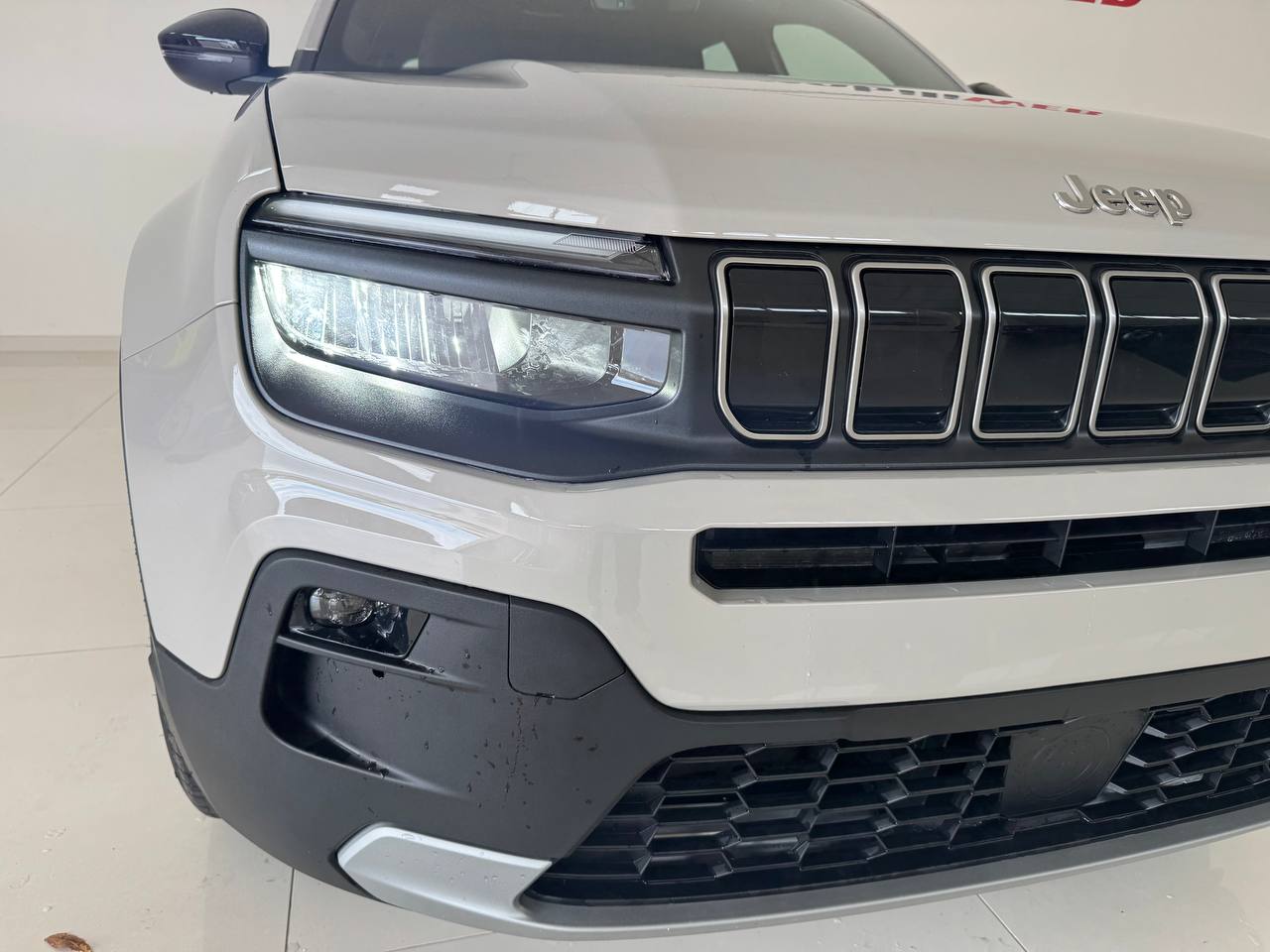 JEEP AVENGER ATTITUDE HYBRID KM.0