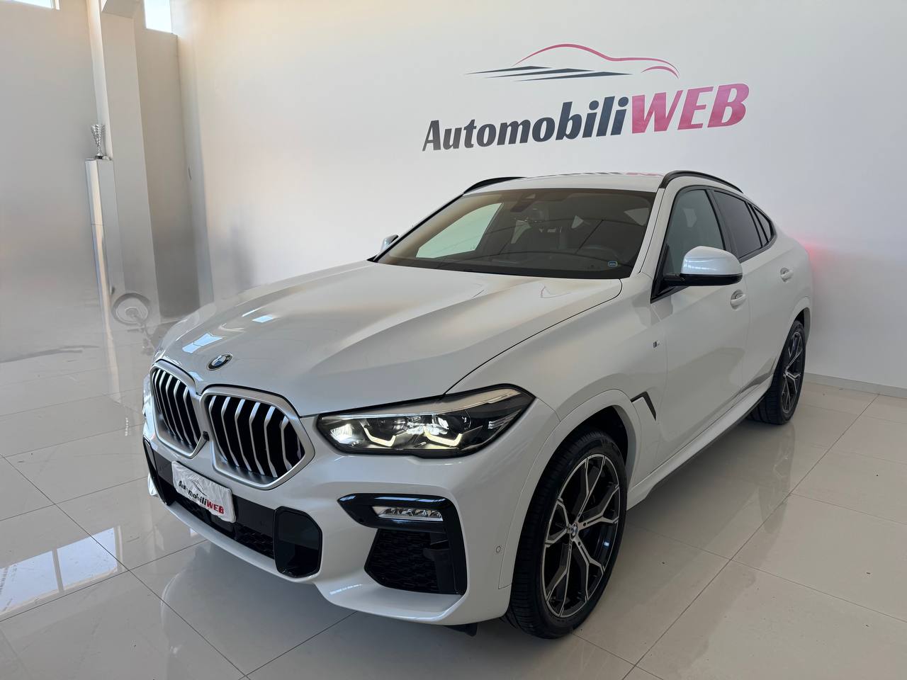 BMW X6 40d Xdrive M-SPORT MHEV