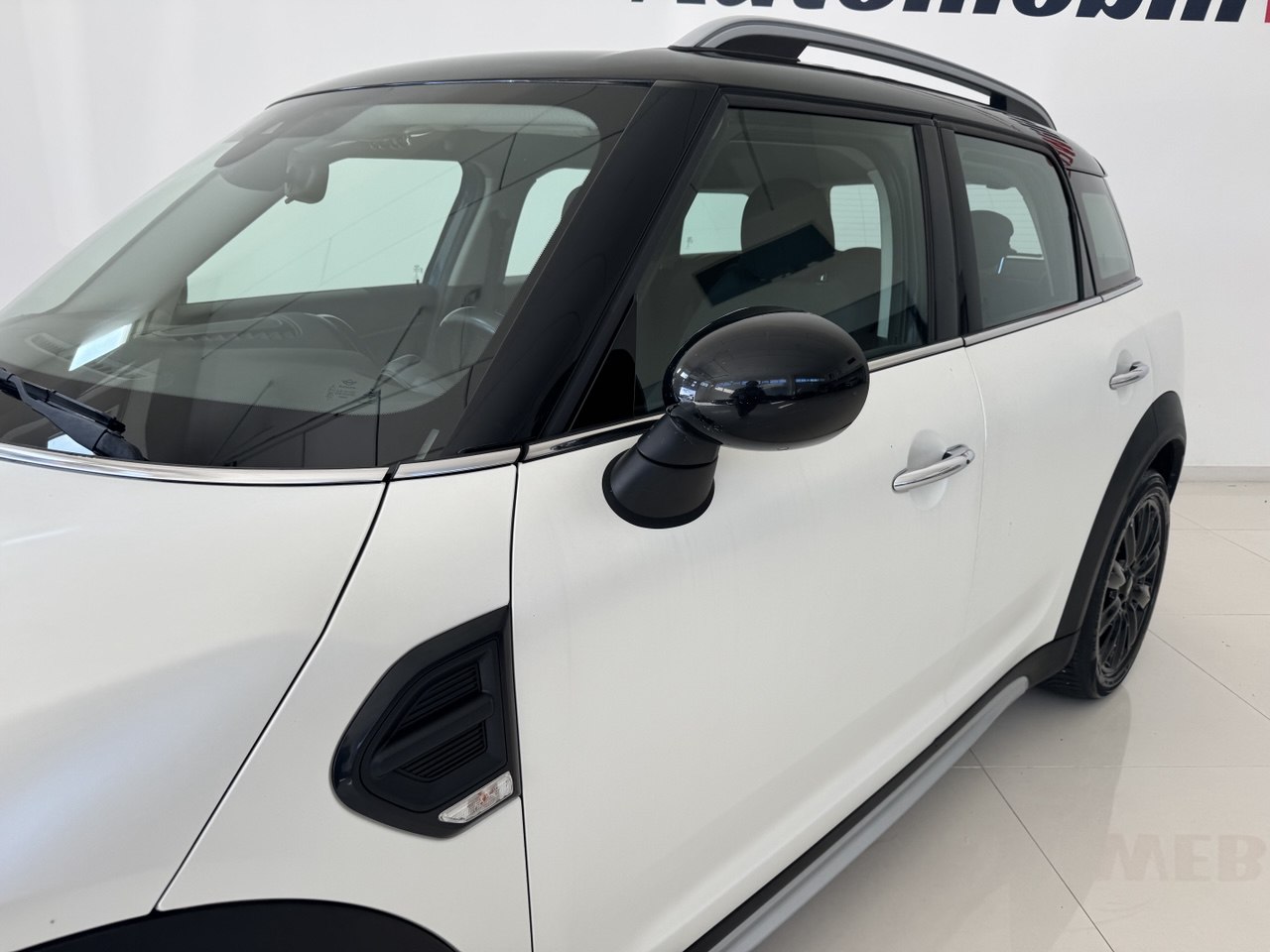 MINI COOPER D COUNTRYMEN