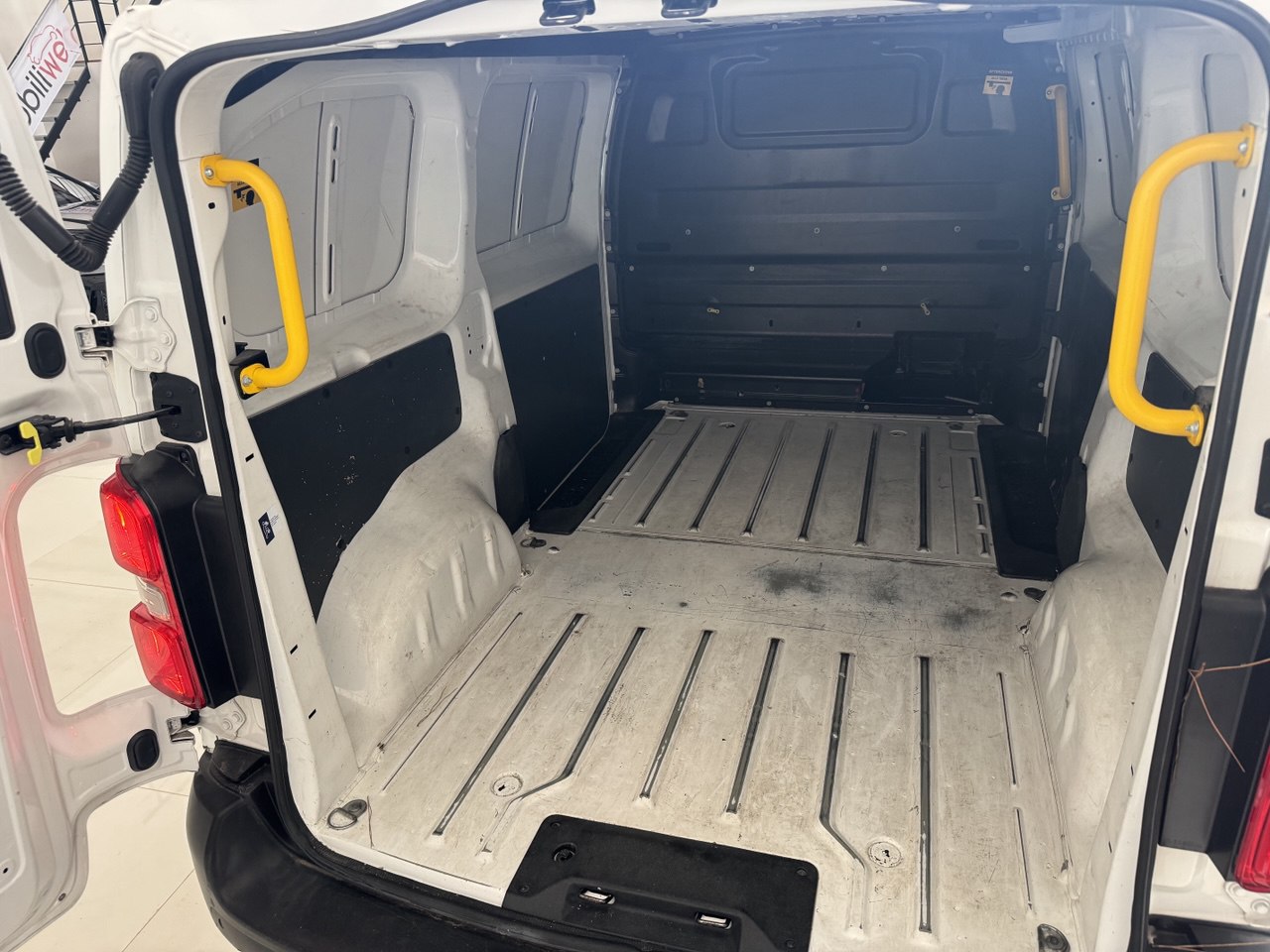 OPEL VIVARO 1.5
