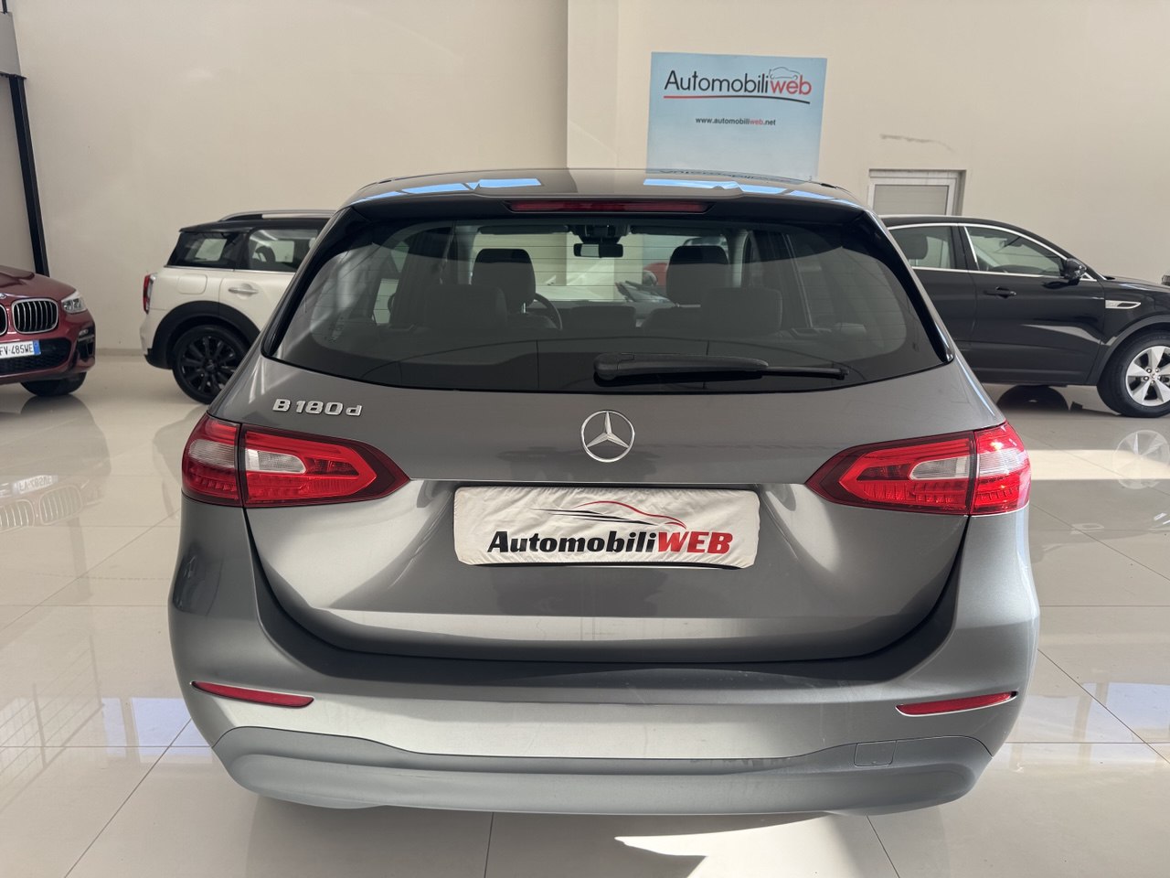 MERCEDES B180 AUTOMATIC