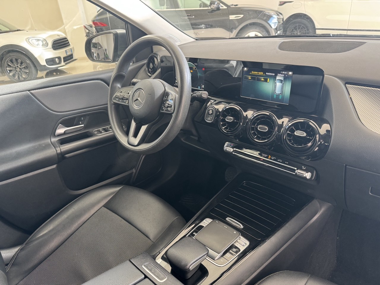 MERCEDES B180 AUTOMATIC