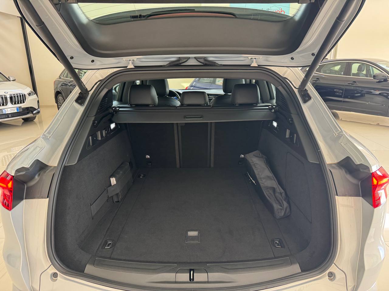 MASERATI GRECALE GT MHEV