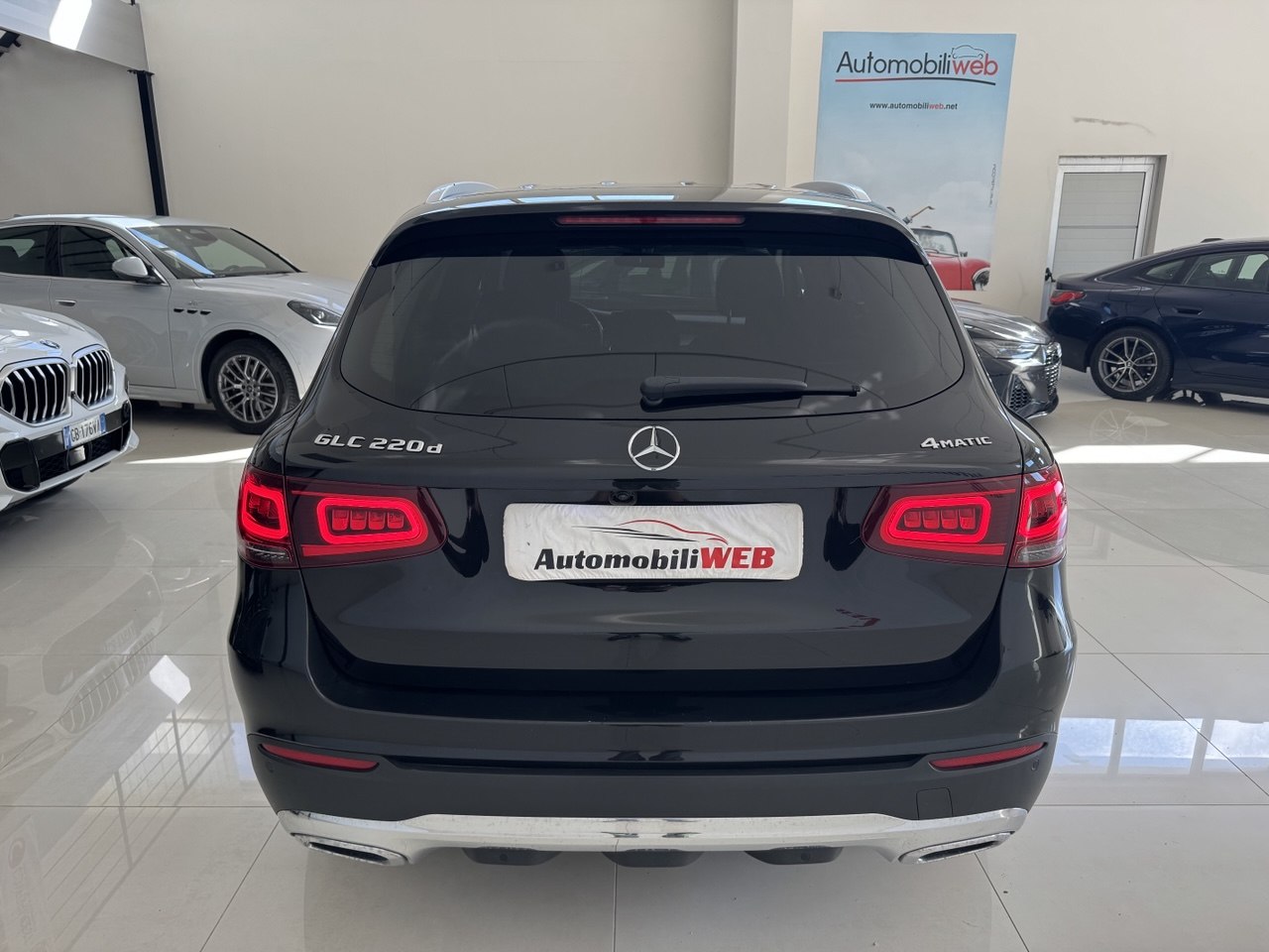 MERCEDES-BENZ GLC220D 4 MATIC