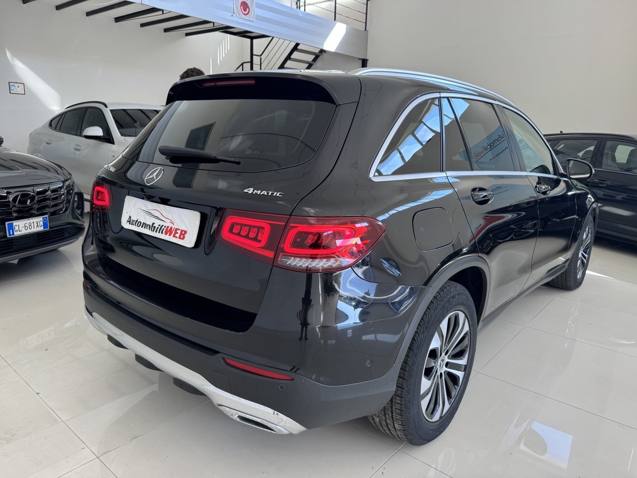 MERCEDES-BENZ GLC220D 4 MATIC